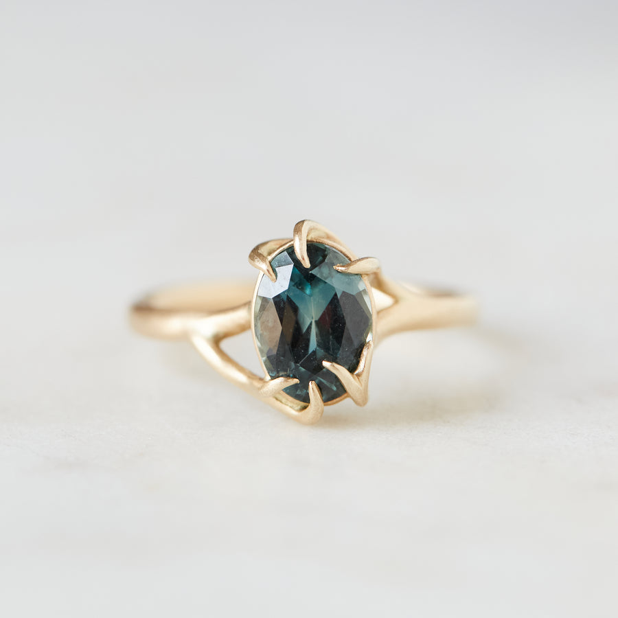 Branch gold sapphire ring