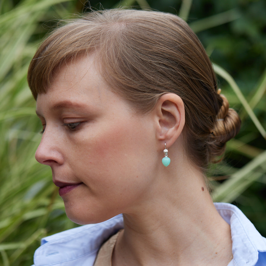 Shell drop earring with mint green chrysoprase stone